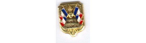 Insignes  Porte - drapeau