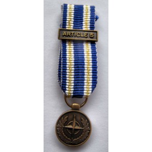 OTAN ARTICLE 5 - Active Endeavour - Réduction Bronze  avec agrafe article 5