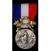 COURAGE ET DEVOUEMENT-1ERE Cl. Argent-ORDONNANCE-Bronze Argente